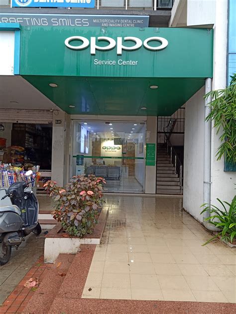 OPPO Service Center Iloilo, Iloilo City — Sen. Benigno Aquino, .